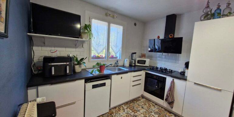 Messenger_creation_17BDD150-0078-4CEF-AFBF-EBA2B36E0C9B[1]