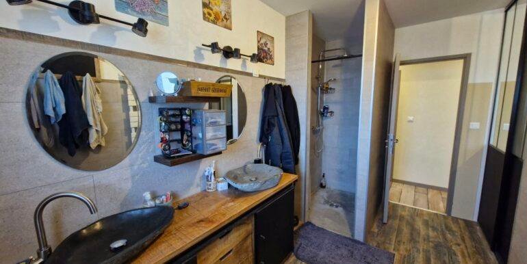 Messenger_creation_B7E70899-32CA-44E0-839D-CDD33F82D1EC(1)