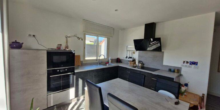 Messenger_creation_BA4A84BE-B22F-4C93-A59E-39E383F705FE[1]