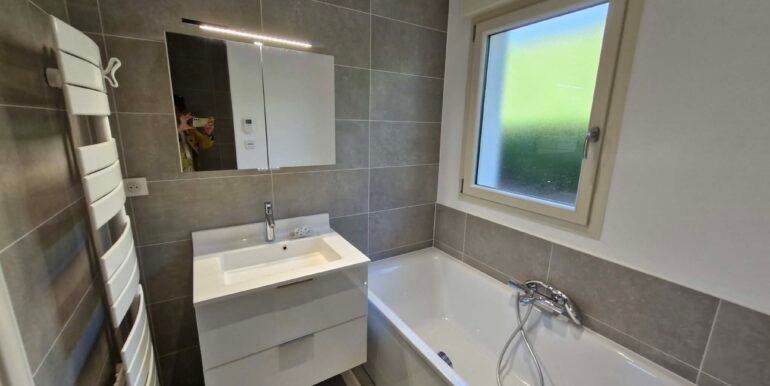 Messenger_creation_C132B96B-0794-4740-BA7A-C4AF6323B32D[1]